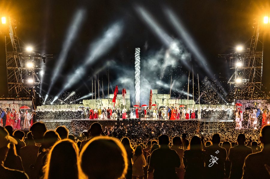 Teatro del Silenzio, Lajatico